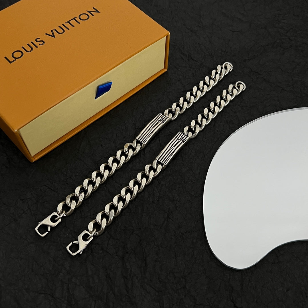 18K Louis Vintage Chains Bracelet