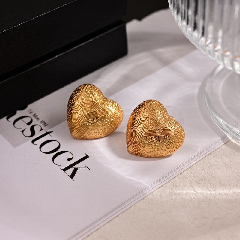 18K Saint Heart Earrings