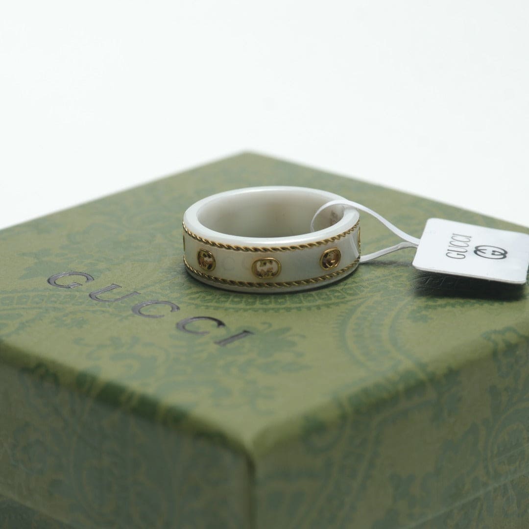 18K Double G Interlocking G Icon White Zirconia Ring