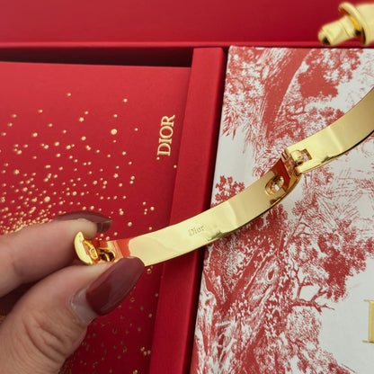 18K CD Diamond Bracelet