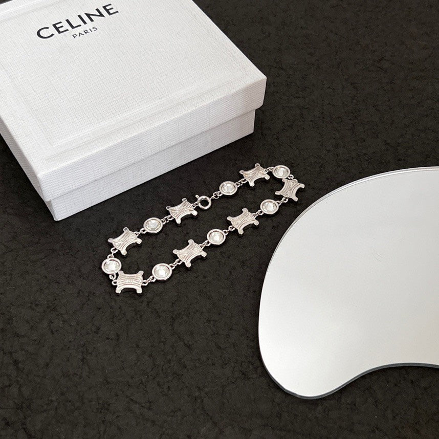 18K Triomphe Crystals Bracelet