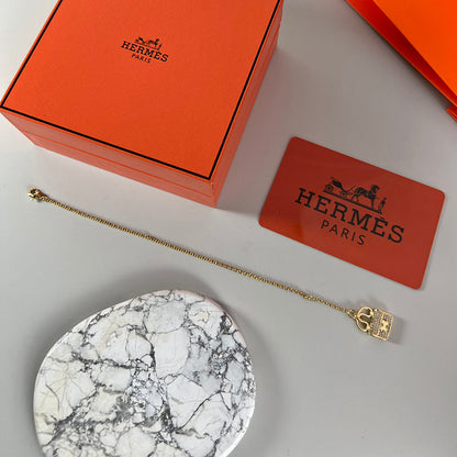 18K Amulettes Constance Diamond H Bracelet