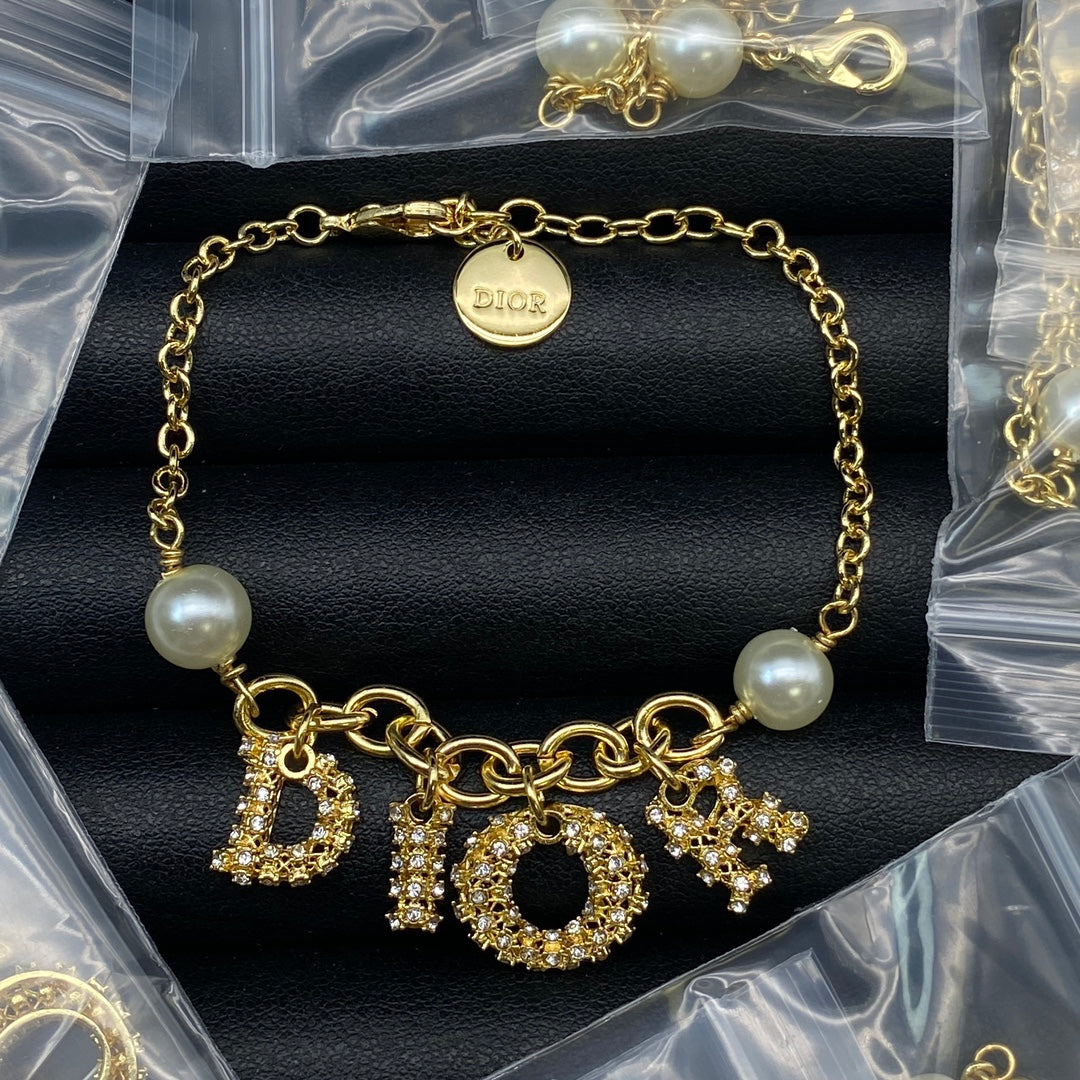 18K CD Miss Bracelet