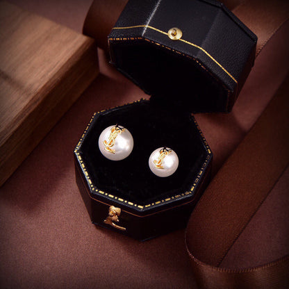 18K Pearl Earrings