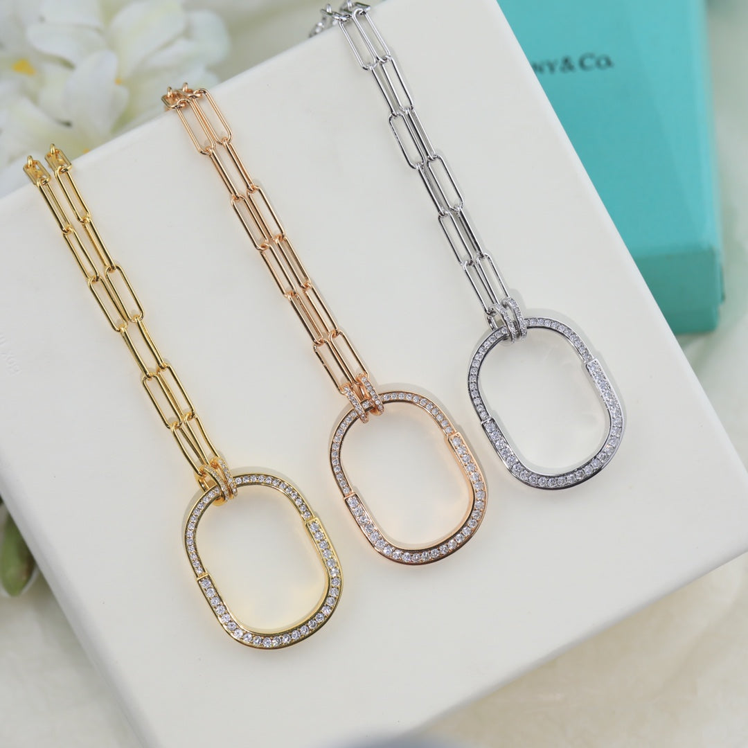 18K T Lock Pendant Pav¨¦ Diamonds Necklace