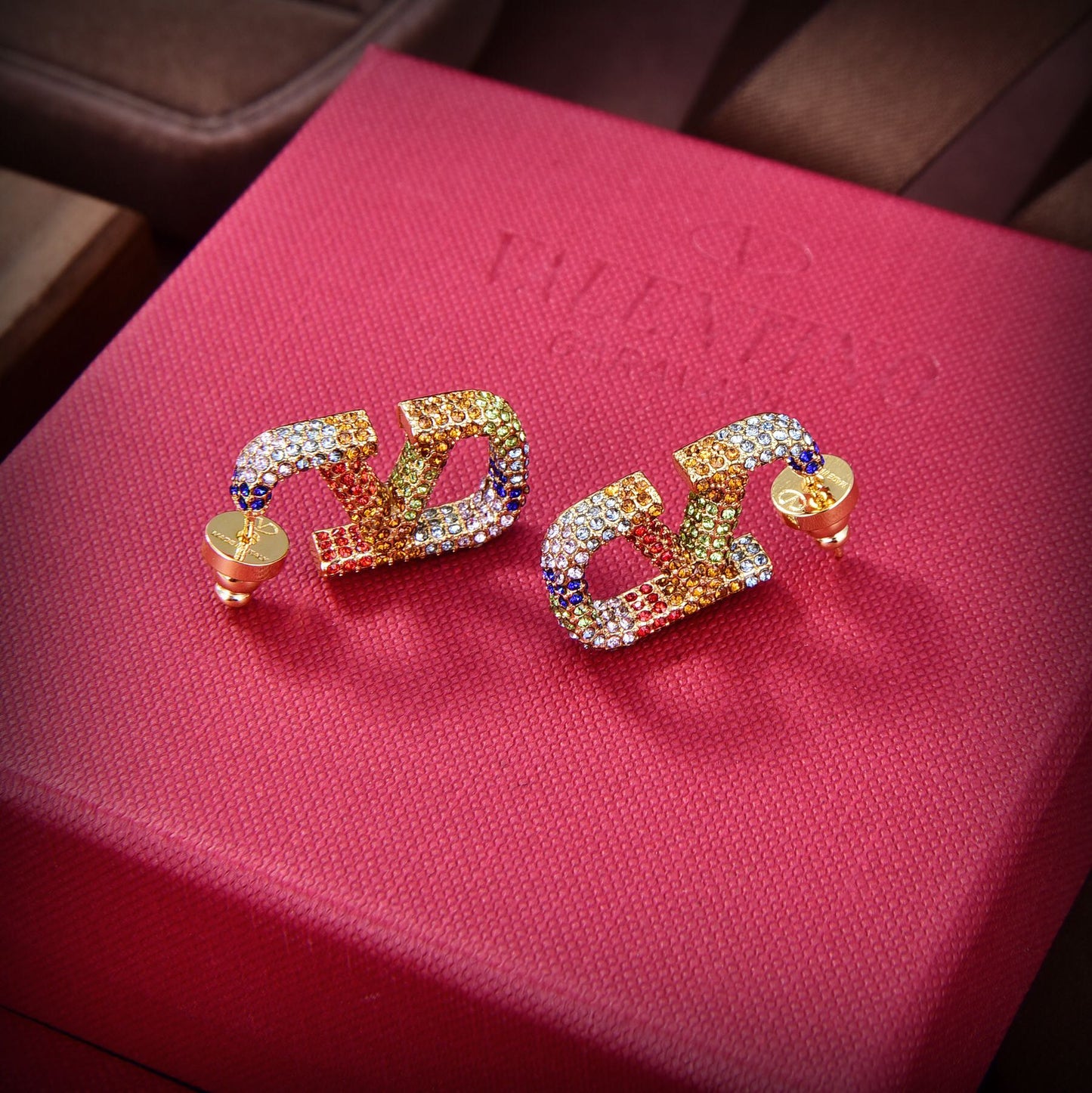 18K Garavani Vlogo Signature Earrings