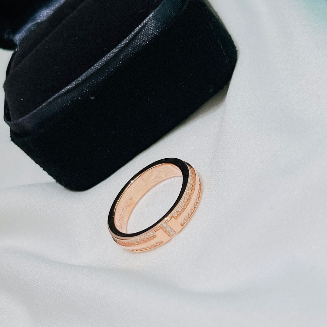 18K T Narrow Pav¨¦ Diamond Ring