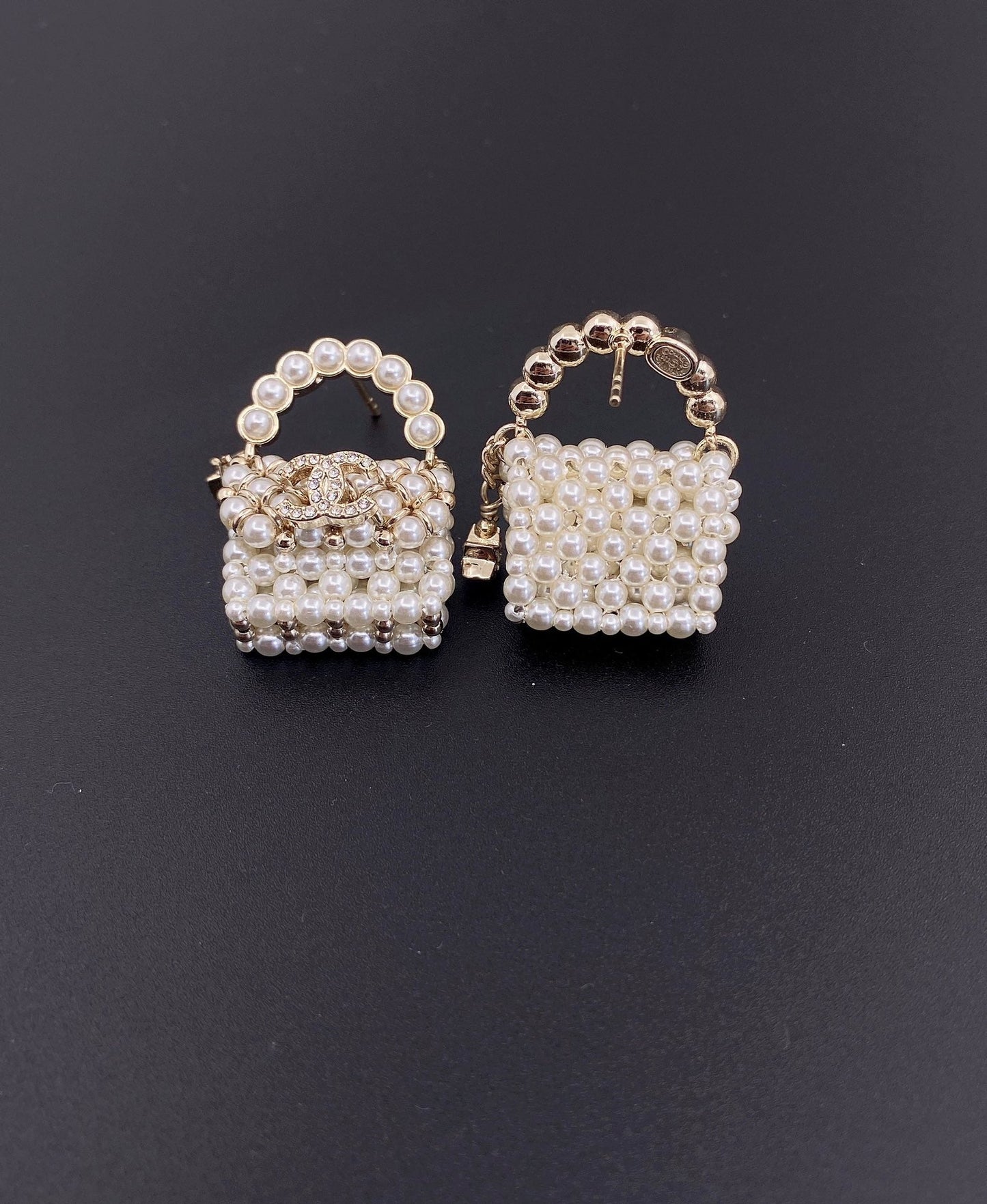 18K CC Small Bag Pearl Earrings