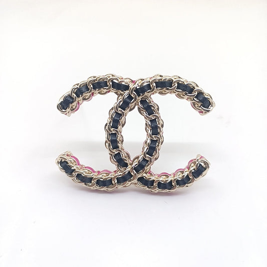 18K CHANEL CC Leather Pink Brooch