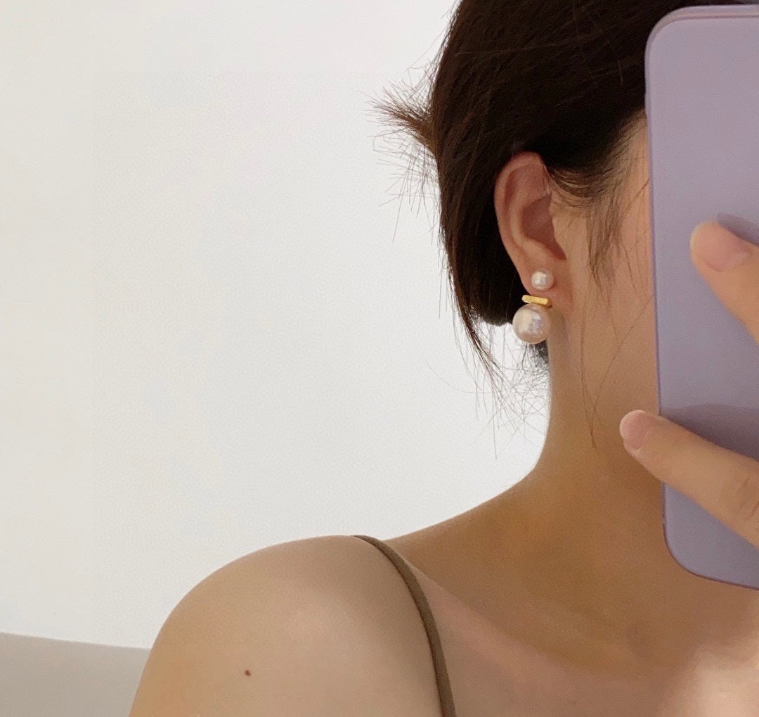 18K Triomphe Pearl Earrings