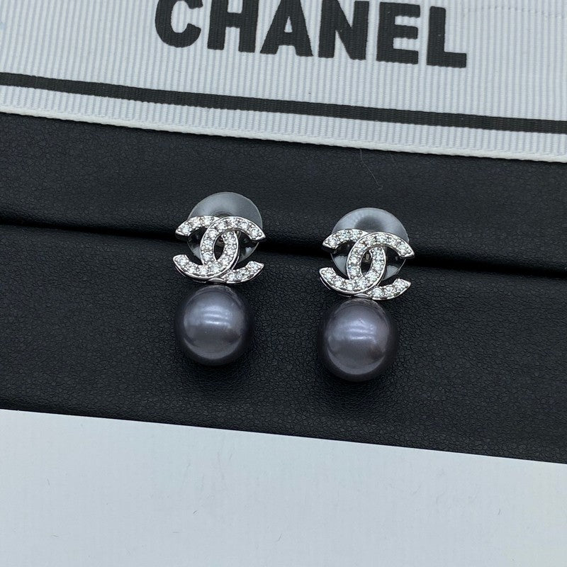 18K CC Pearl Drop Gold Earrings