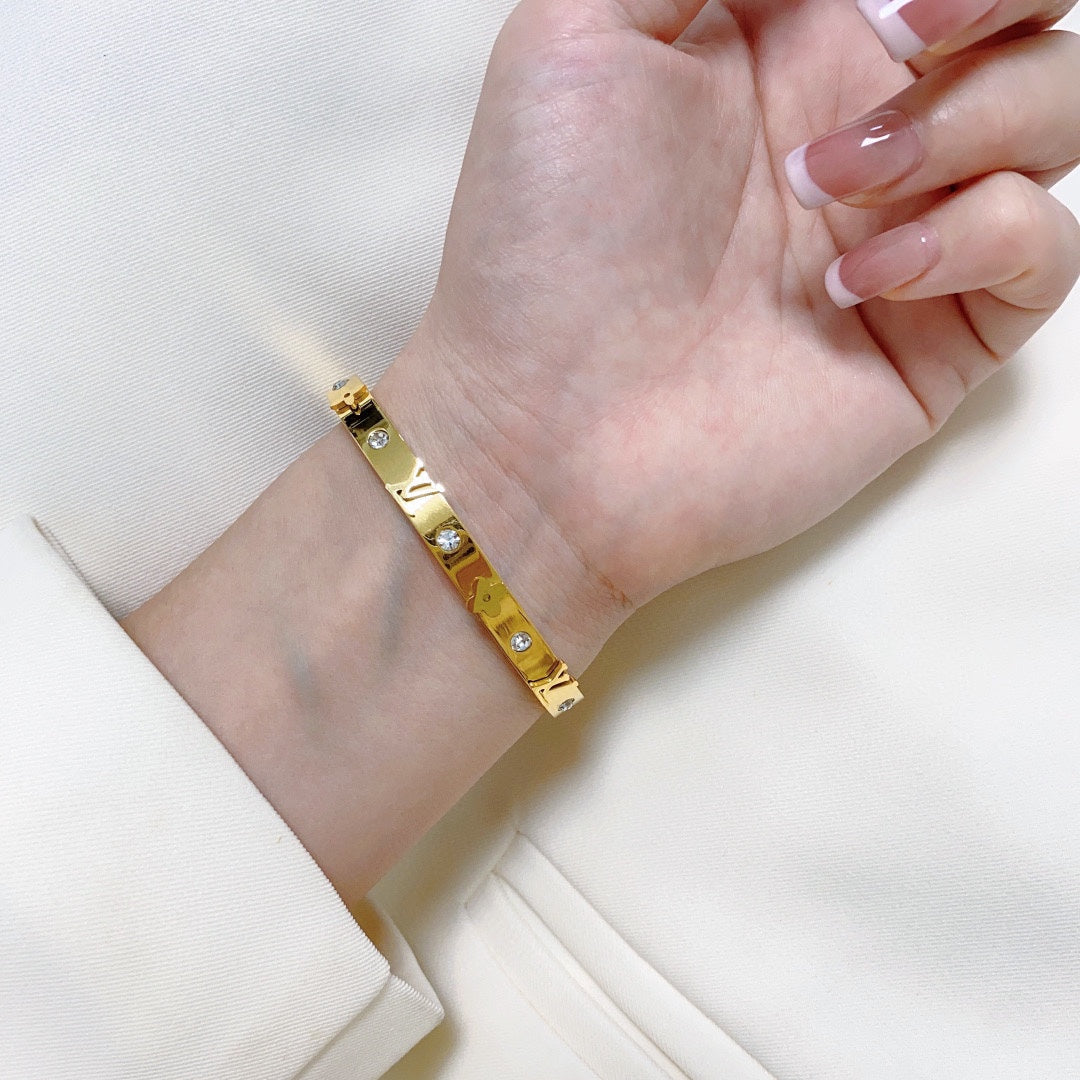 18K Louis Diamonds Bracelet