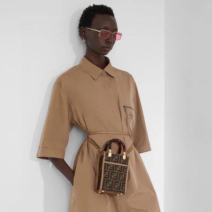 18K F First Earrings