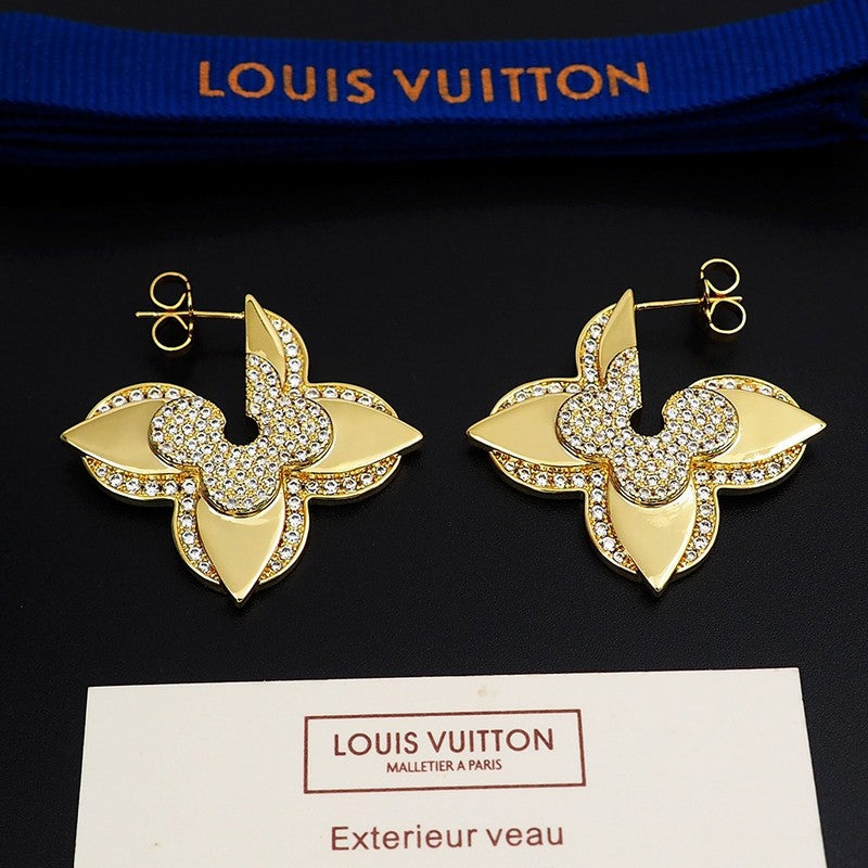 18K Louis Medaillon Earrings