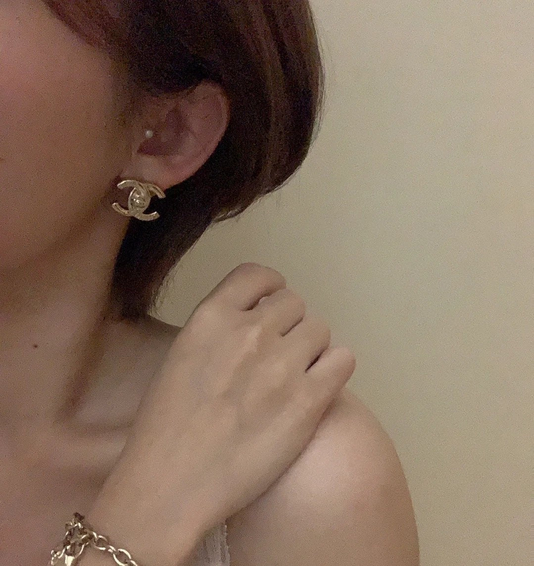 18K CC Gold Earrings