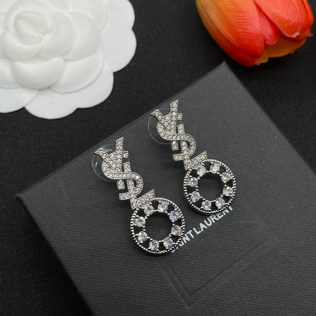 18K Saint Diamonds Earrings