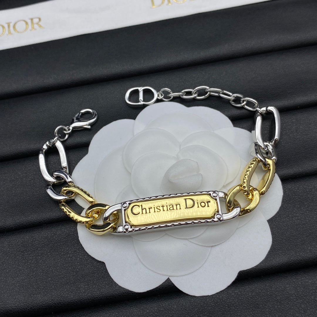 18K Petit CD Bracelet