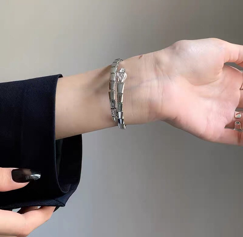 18K BV Serpenti Demi-Pav¨¦ Diamonds Bracelet