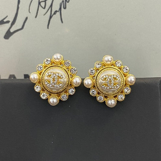 18K CC Pearls Earrings