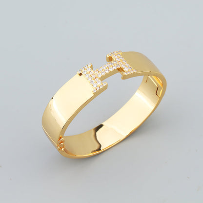 18K Clic H Diamond Bracelet