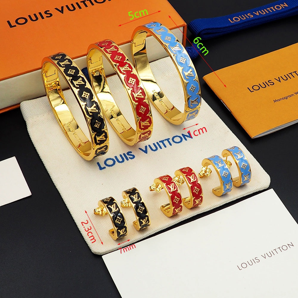 18K Louis Color Monogram Bracelet