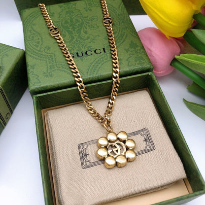 18K Double G Flower Crystals Necklace