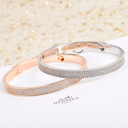 18K Collier De Chien Diamond H Bracelet