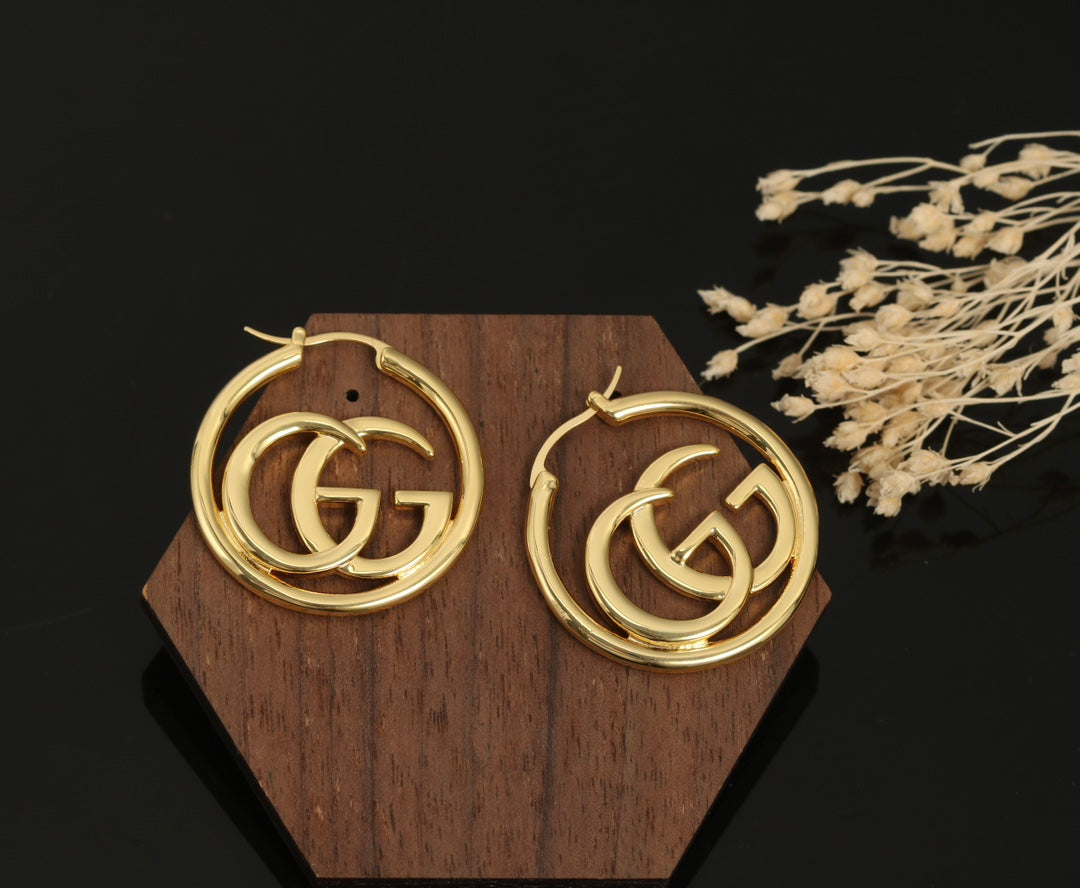 18k GUCCI Double G Earrings