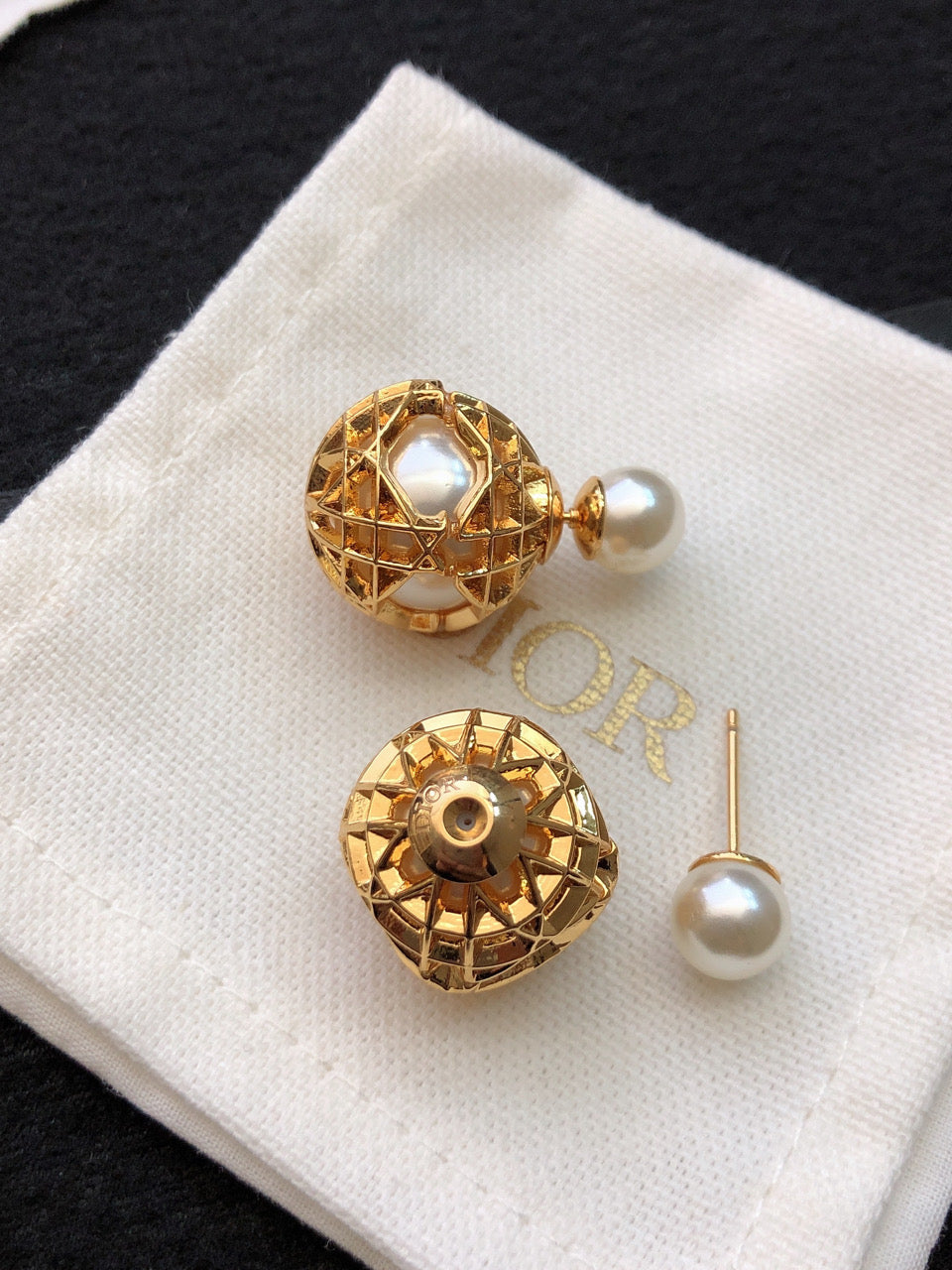 18K CD Tribales Earrings