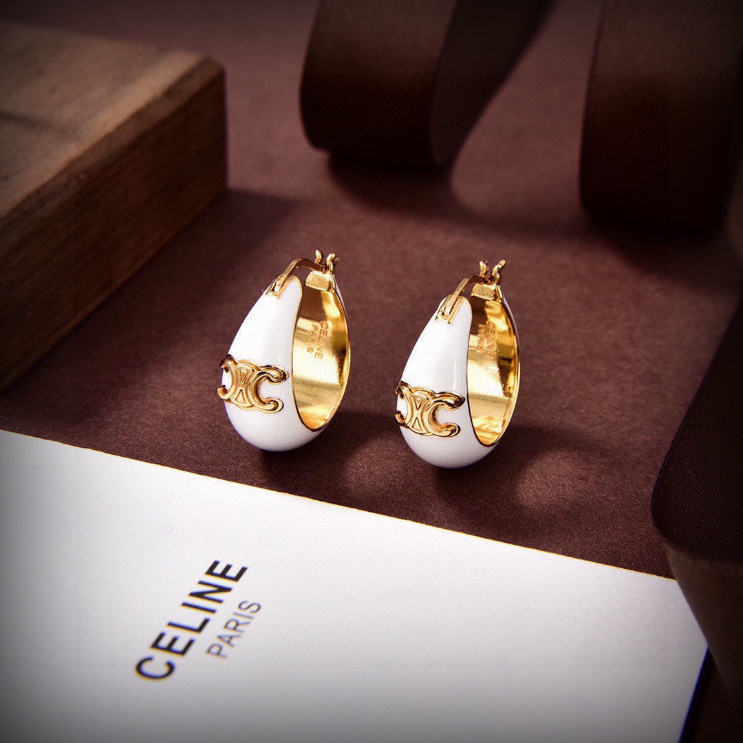18K Triomphe Pearl Earrings