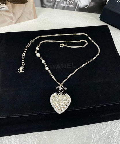18K CC Heart Necklace
