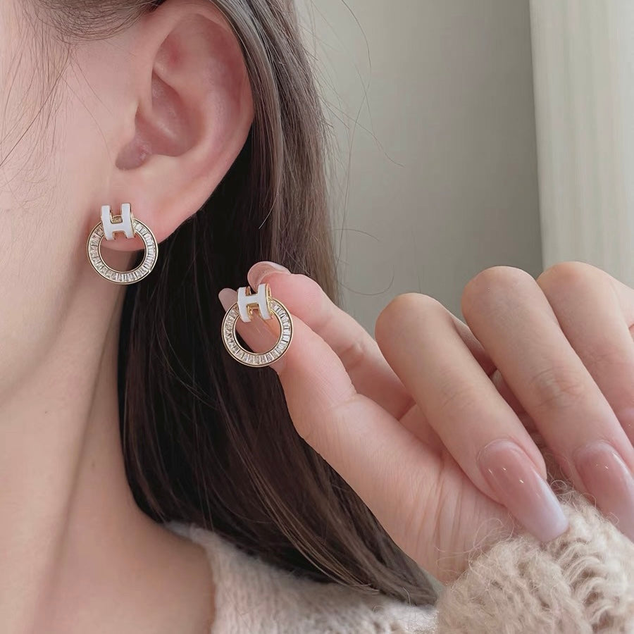 18K Clic H Diamond Earrings