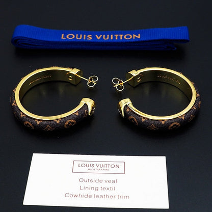 18K Louis Signature Earrings