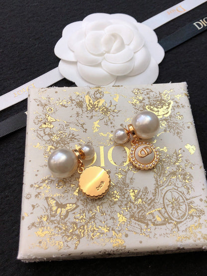 18K CD Pearls Earrings