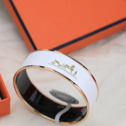 18K Enamel Cal¨¨che Wide Bangle H Bracelet