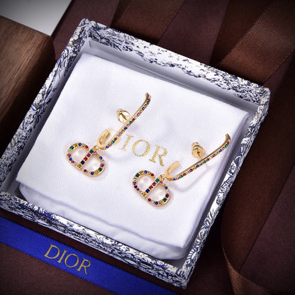 18K CD 30 Montaigne Crystals Earrings