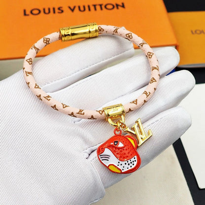 18K Louis Animogram Bracelet