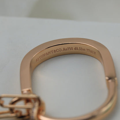 18K T Lock Pendant Pav¨¦ Diamonds Necklace