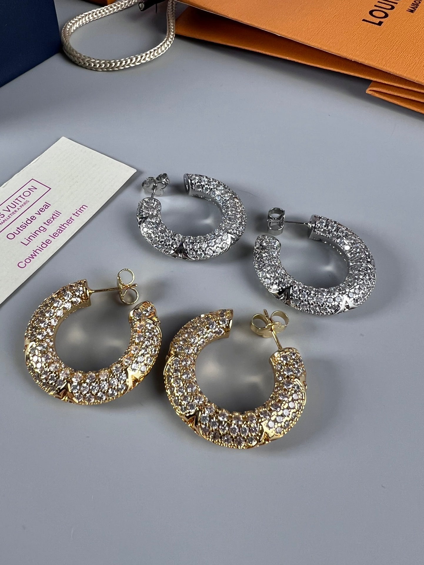 18K Louis Circle Diamonds Earrings