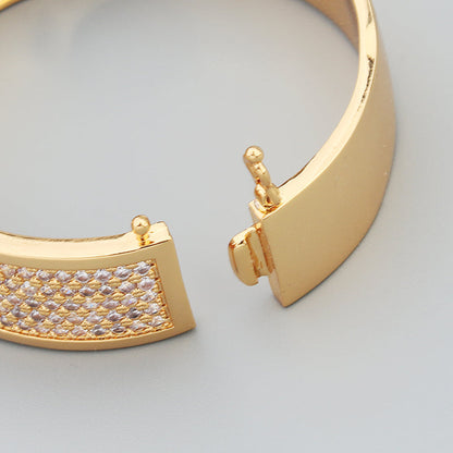 18K Clic H Diamonds Bracelet