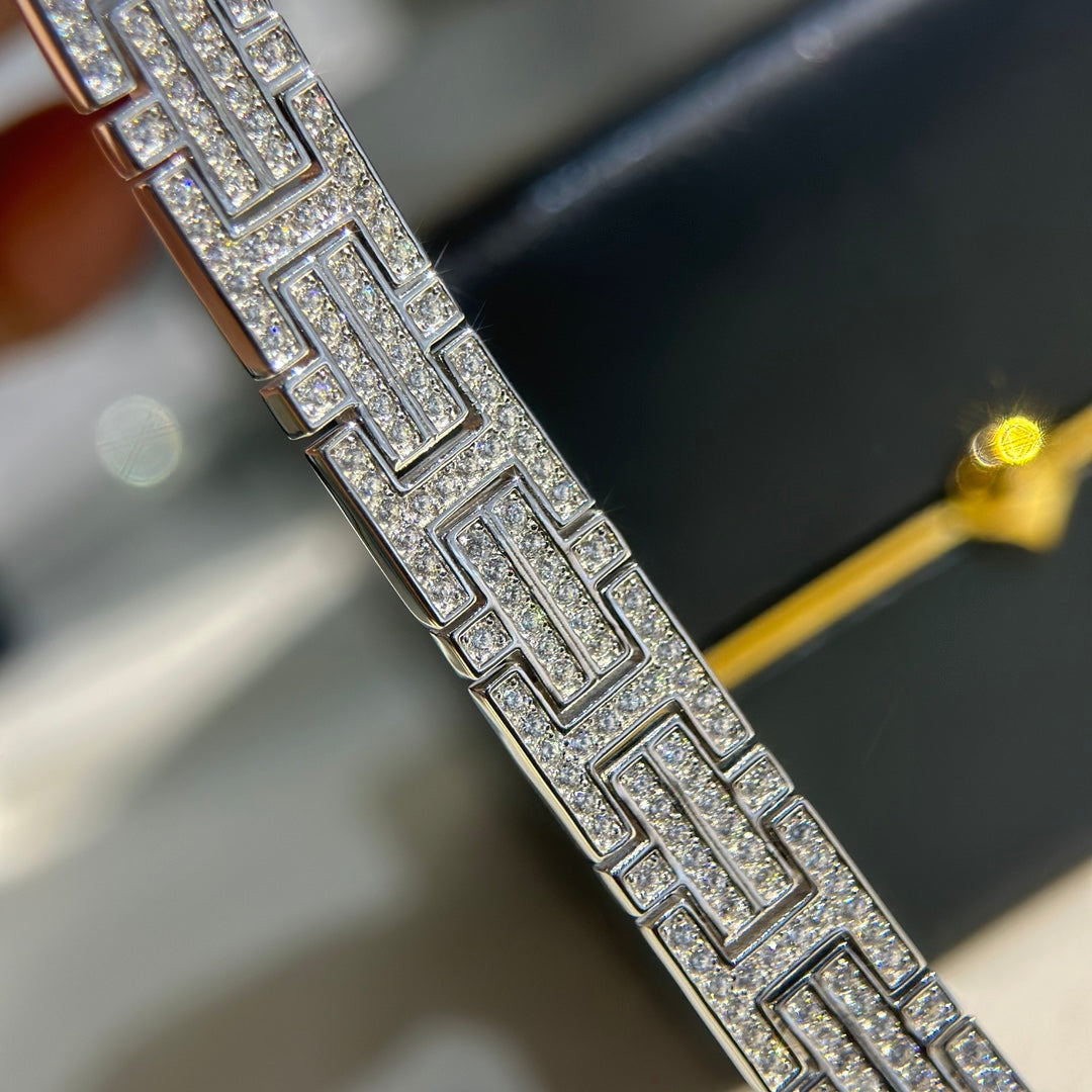 18K Diamond Chain H Bracelet