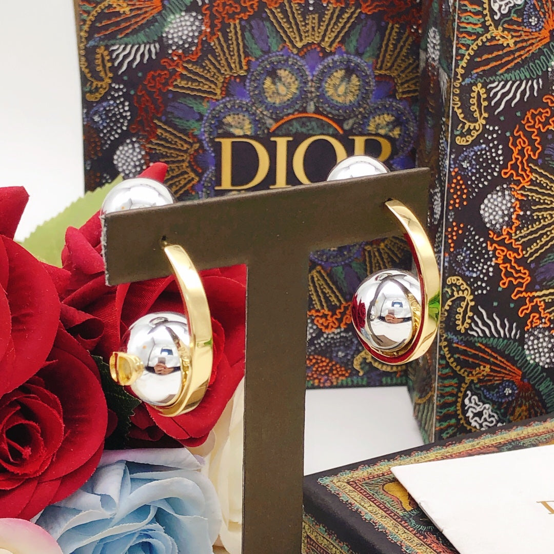 18K CD Tribales Earrings