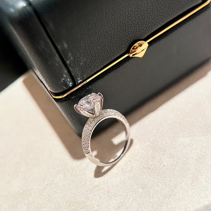 18K T Pav¨¦ Tiffany Setting Engagement Ring