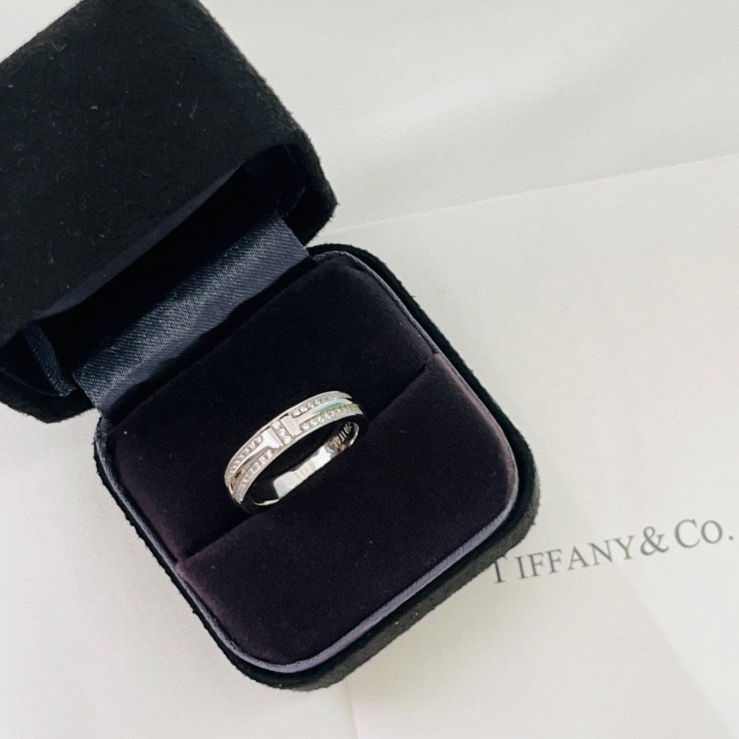 18K T Narrow Pav¨¦ Diamond Ring