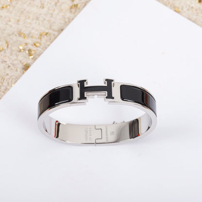 18K Clic H Black Bracelet